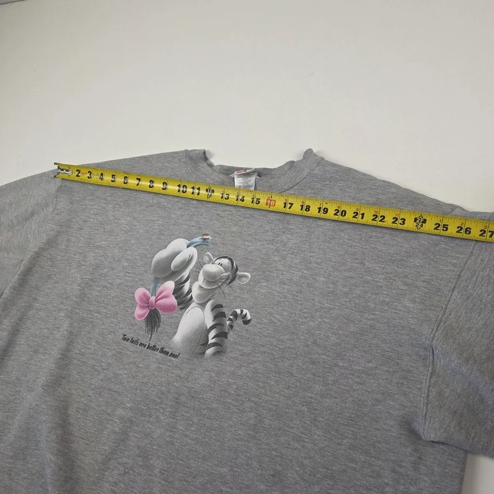 VTG‎ Disney Store Tigger Eeyore Sweatshirt Mens 3XL Gray Two Tails Crewneck